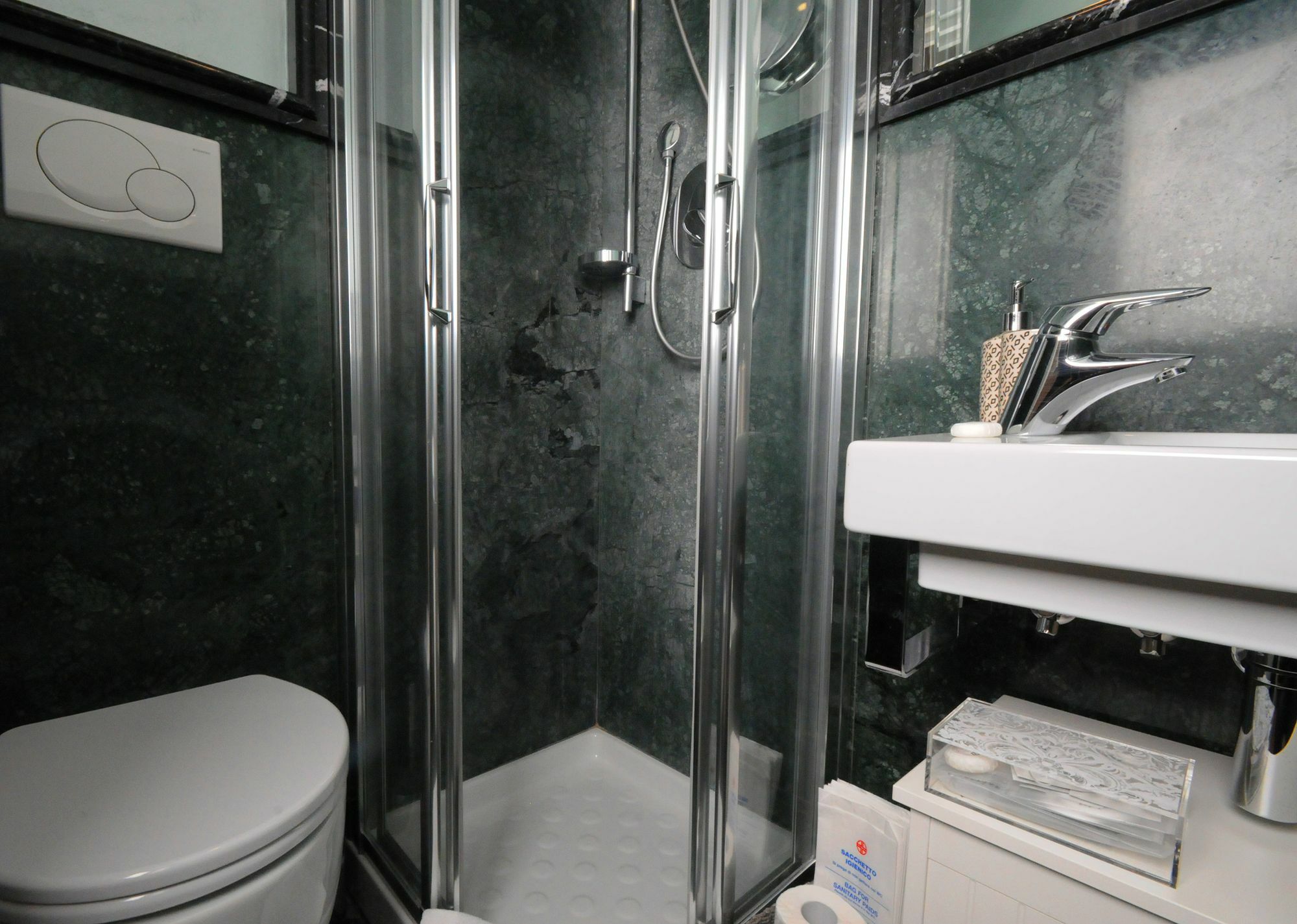 Suite Spagna 29 Roma Exterior foto
